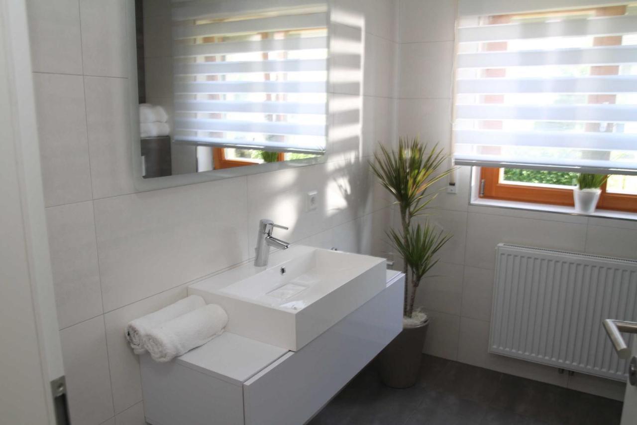 רוסט Ferienwohnung Garres מראה חיצוני תמונה